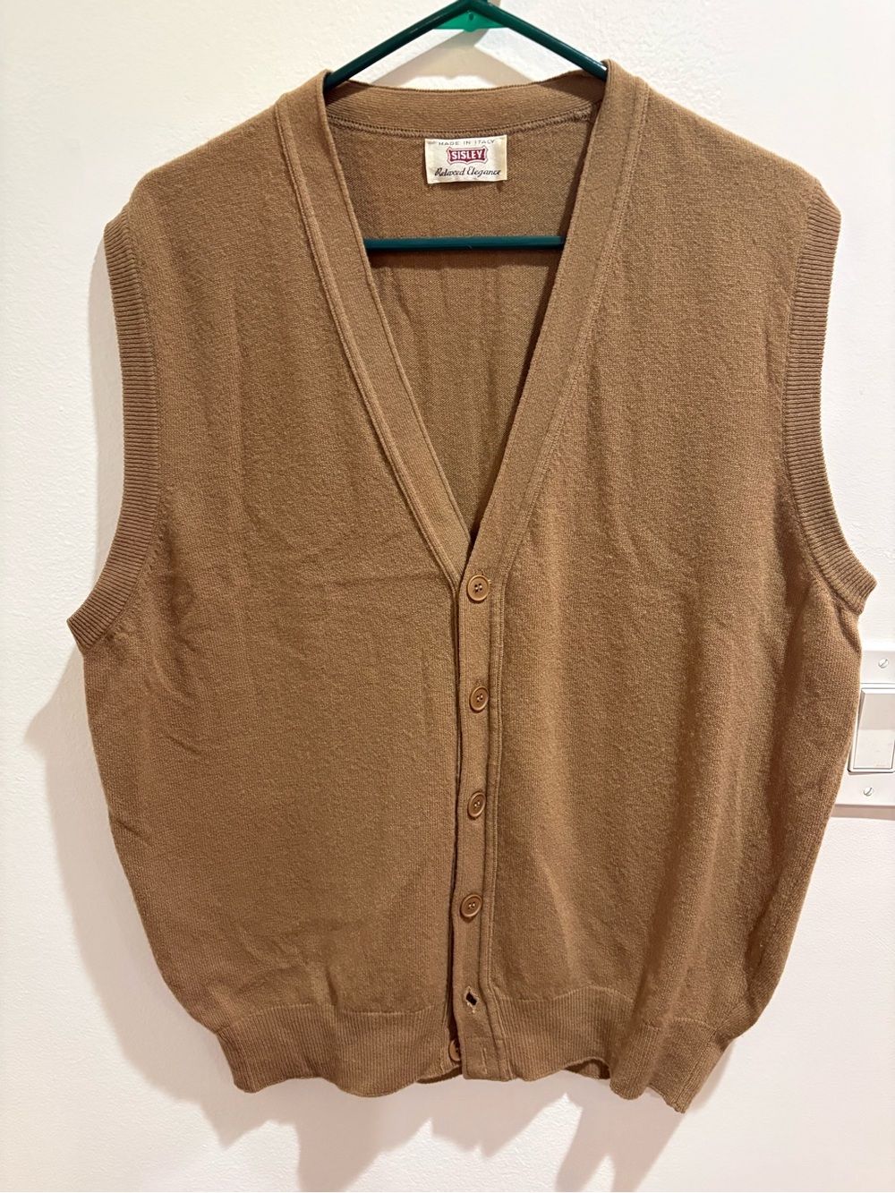 Sisley Men’s Button-Front Sweater Vest, wool, Medium